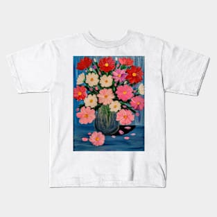 A lovely boutique of flowers in a blue vase . Kids T-Shirt